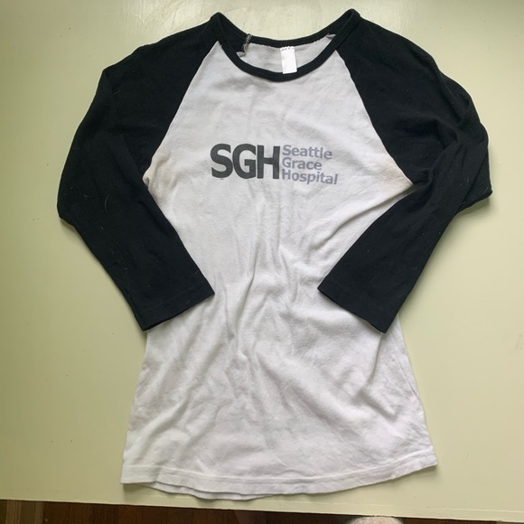 Grey’s Anatomy Graphic Tee - Picture 1 of 2